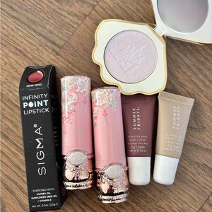 Brand new makeup bundle